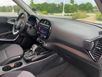 2025 Kia Soul S - KIA CERTIFIED / WIRELESS CHARGER