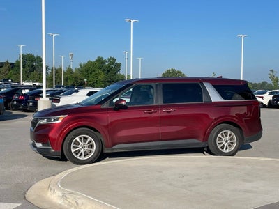 2022 Kia Carnival LXS - REMOVABLE 2ND ROW / POWER SLIDING DOORS