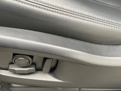 2025 Land Rover Defender 110 X-Dynamic SE - PANORAMIC ROOF / ELECTRONIC AIR SUSPENSION