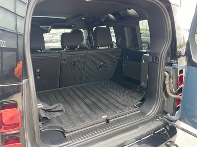 2025 Land Rover Defender 110 X-Dynamic SE - PANORAMIC ROOF / ELECTRONIC AIR SUSPENSION