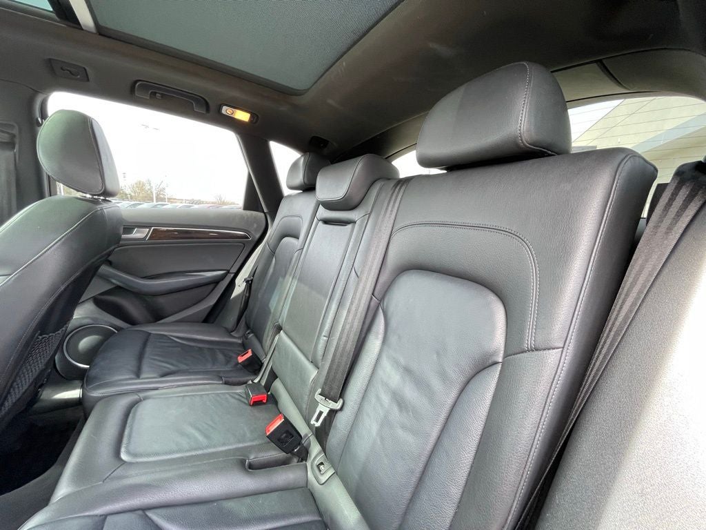 2016 Audi Q5 3.0T Prestige QUATTRO - HEATED CUP HOLDERS / PANORAMIC ROOF