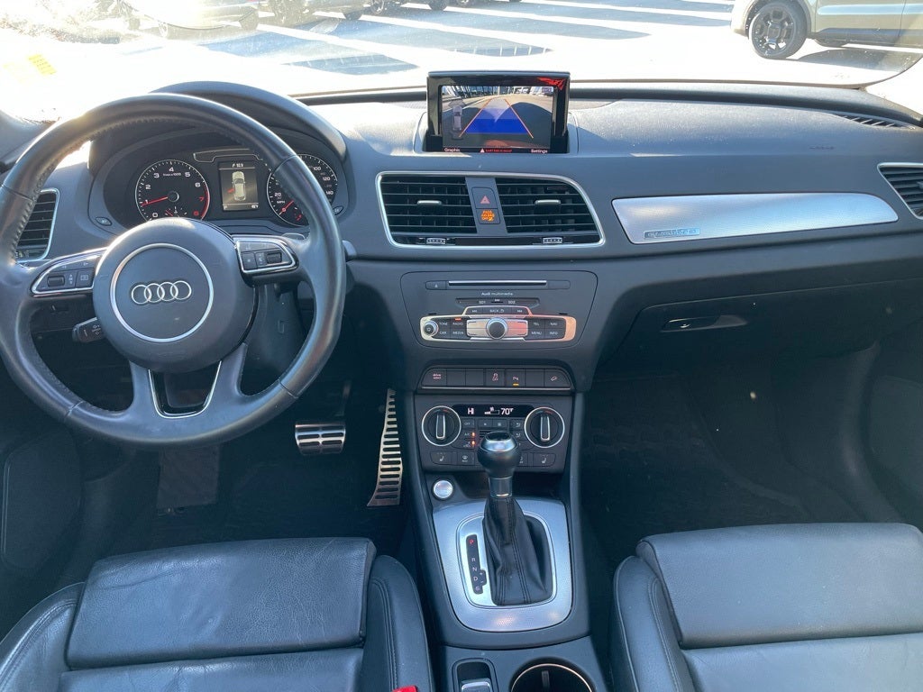 2018 Audi Q3 2.0T Premium Plus quattro - PANORAMIC SUNROOF / CD PLAYER