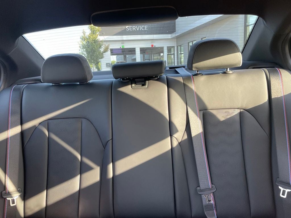 2022 BMW M3 Competition - HEAD-UP DISPLAY / ADAPTIVE SUSPENSION