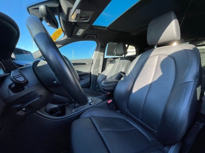 2020 BMW X2 sDrive28i - HEATED SEATS / DUAL CLIMATE CONTROL