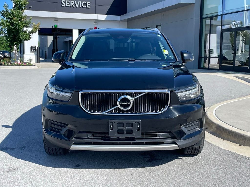 2020 Volvo XC40 Momentum