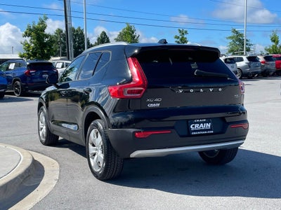 2020 Volvo XC40 Momentum