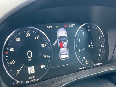2020 Volvo XC40 Momentum