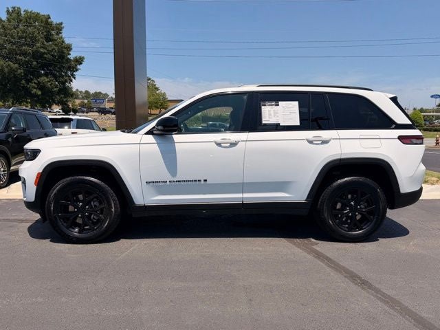 2024 Jeep Grand Cherokee Altitude CARFAX 1-OWNER