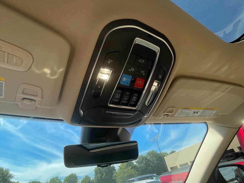 2021 Jeep Grand Cherokee L Limited Pano Roof, Navi, Bucket Seats, 20" Wheels, Lux Tec