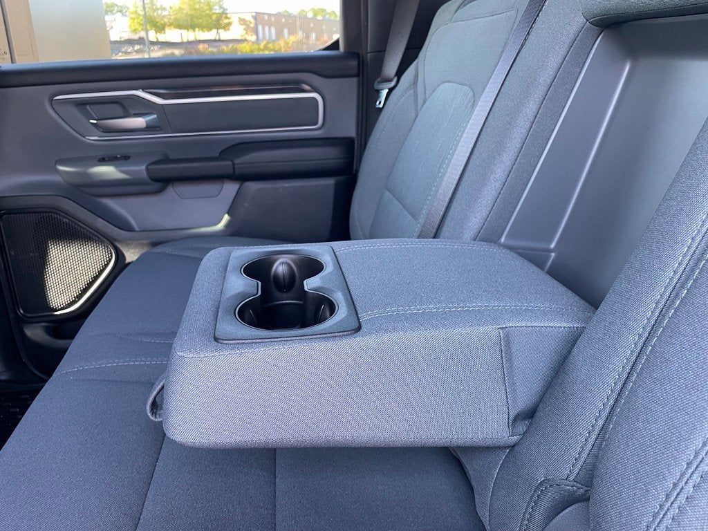 2021 RAM 1500 Big Horn/Lone Star 20" Wheels, Navi, CarFax One Owner