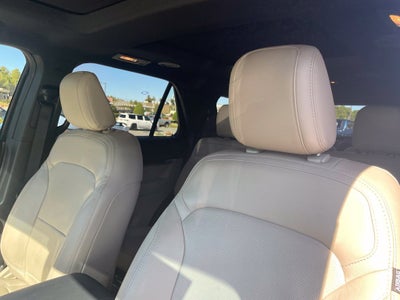 2018 Ford Explorer Limited One Owner, Clean CarFax, Leather, Moonroof, Bucket