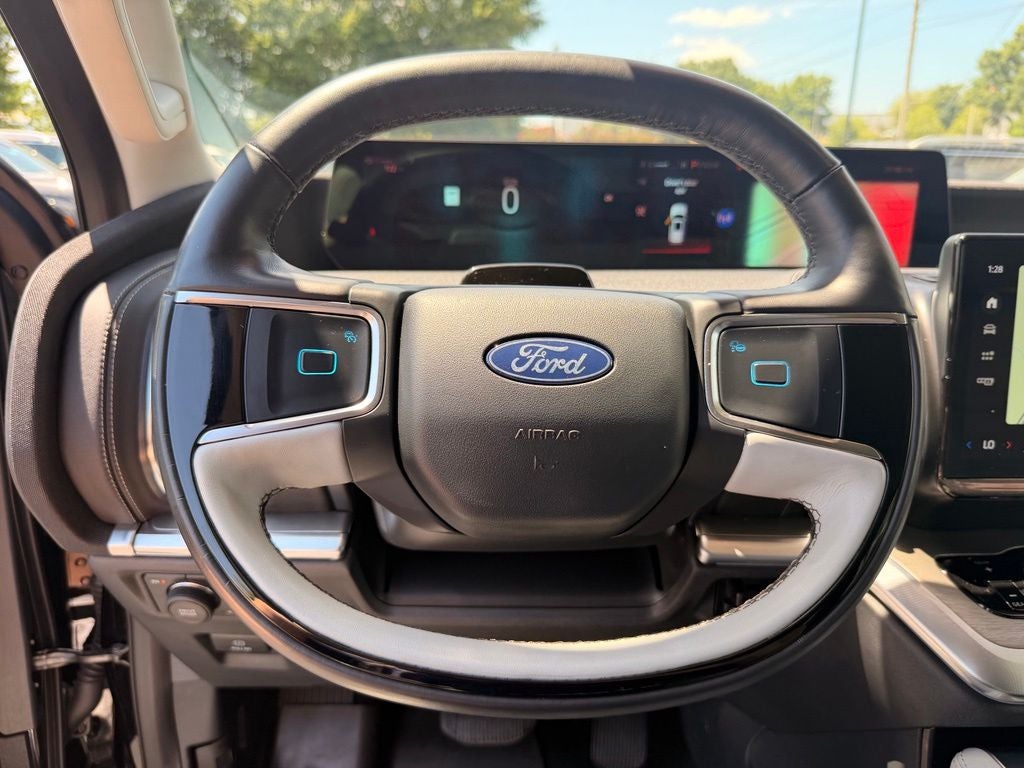 2025 Ford Expedition Platinum CARFAX 1-OWNER