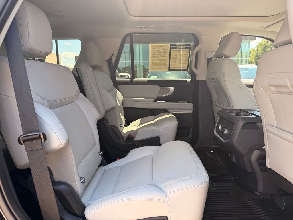 2025 Ford Expedition Platinum CARFAX 1-OWNER