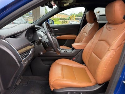 2021 Cadillac XT4 Premium Luxury