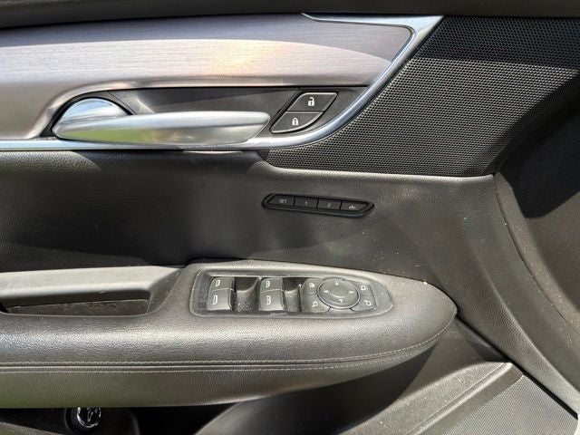 2018 Cadillac XT5 Premium Luxury
