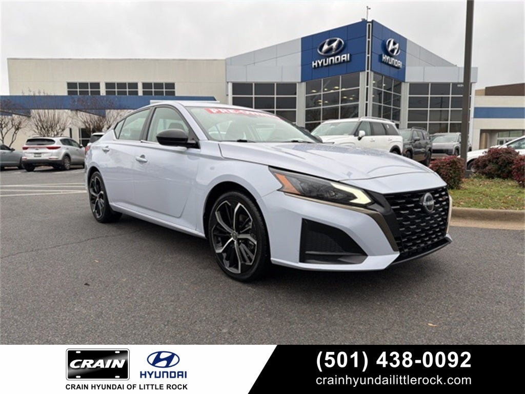 2024 Nissan Altima 2.5 SR