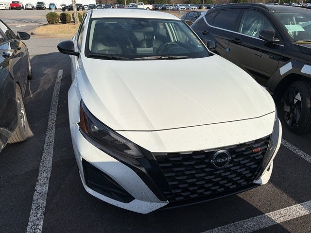 2025 Nissan Altima 2.5 SR