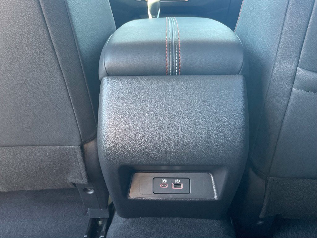 2025 Nissan Altima 2.5 SR CLEAN CARFAX 1-OWNER