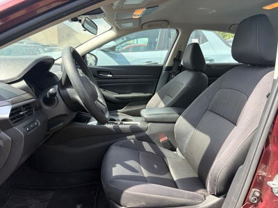 2025 Nissan Altima 2.5 SV CLEAN CARFAX 1-OWNER
