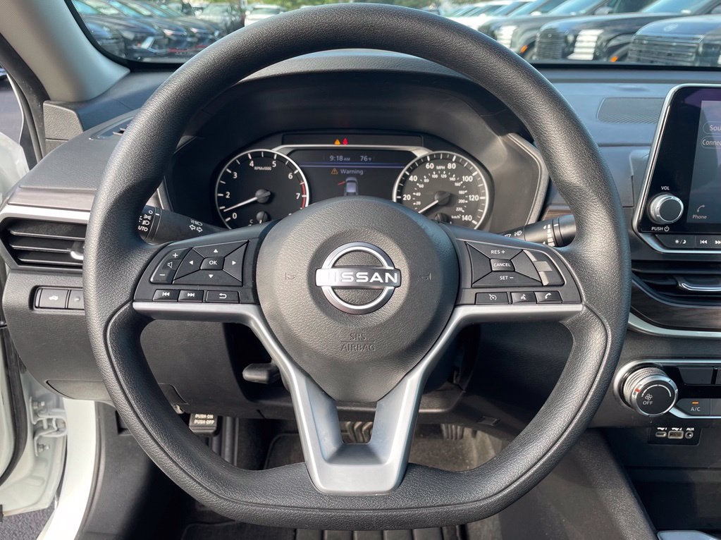 2025 Nissan Altima 2.5 SV CarFax 1-OWNER