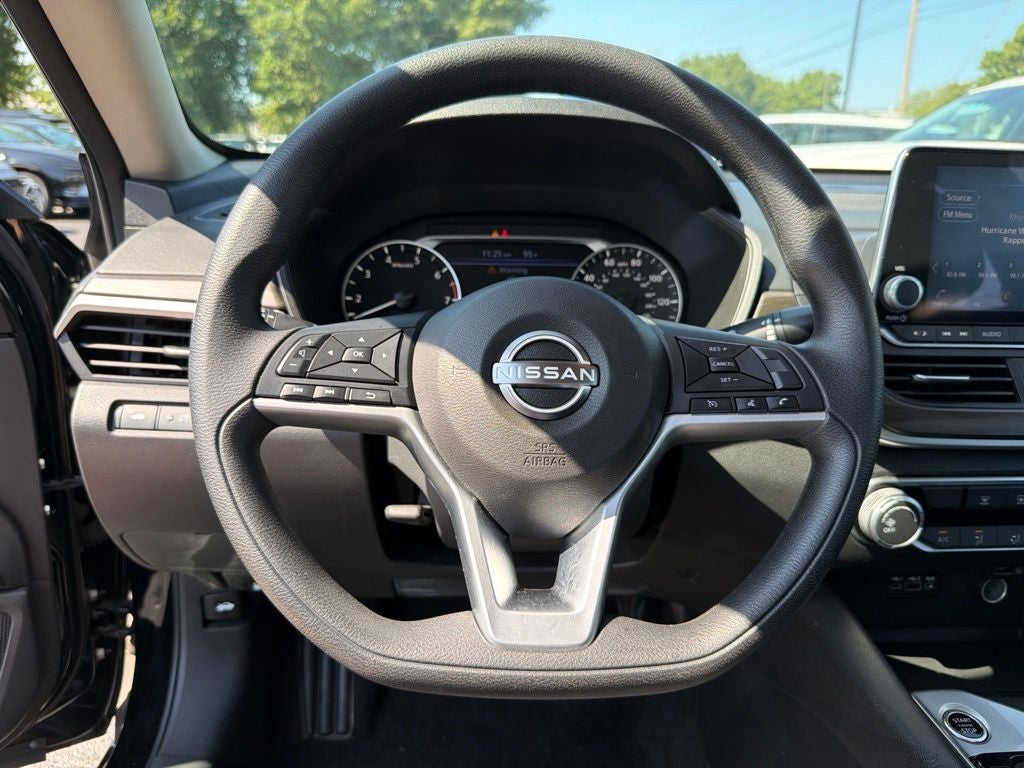 2025 Nissan Altima 2.5 SV CARFAX 1-Owner
