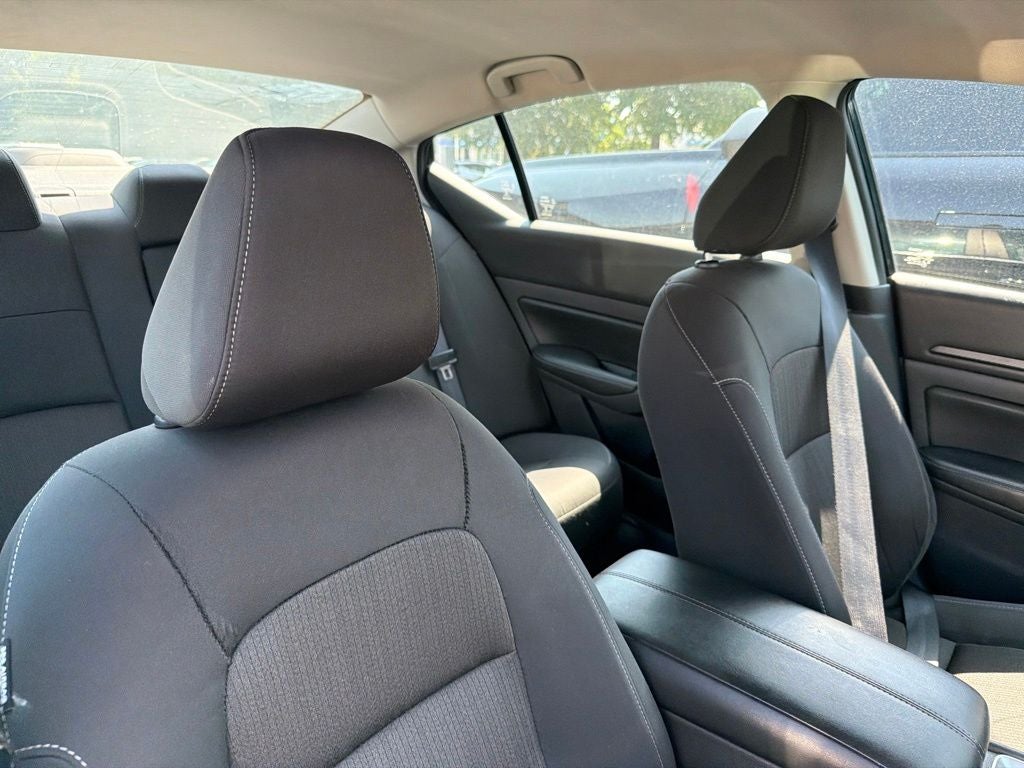 2025 Nissan Altima 2.5 SV CARFAX 1-Owner