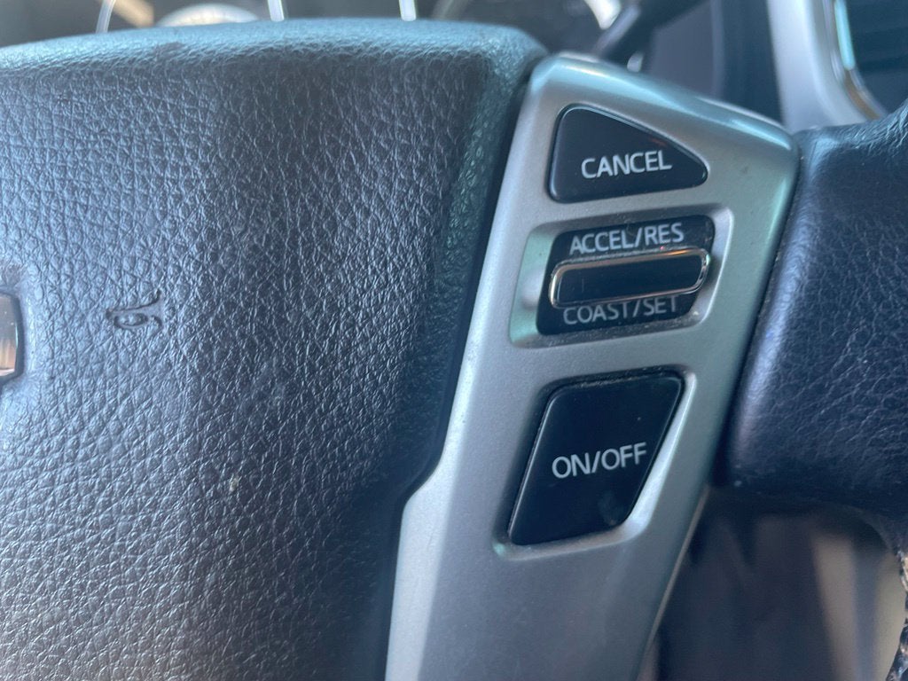 2019 Nissan Titan SV