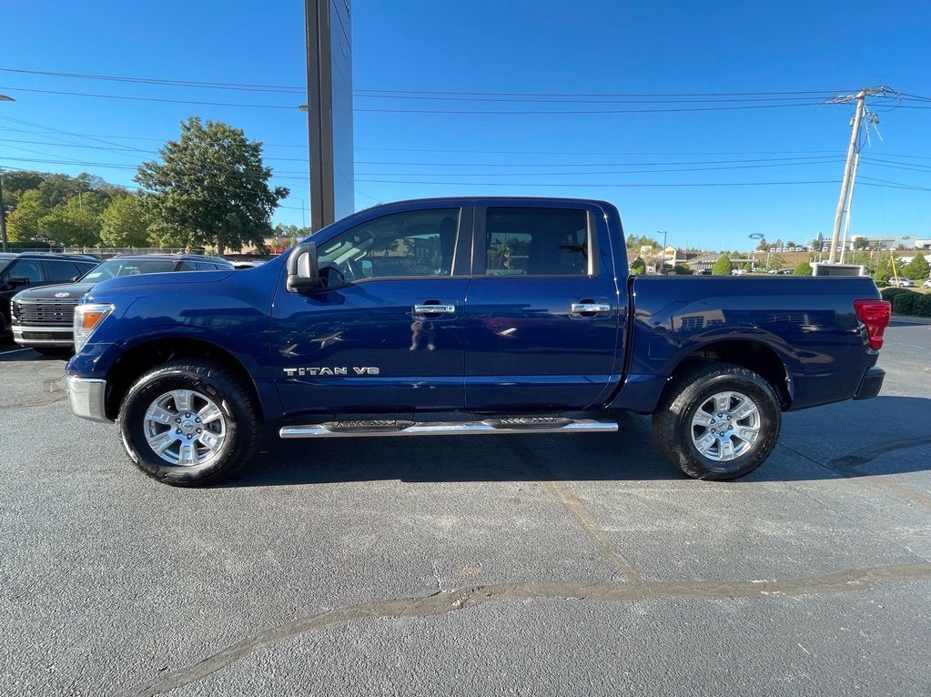 2019 Nissan Titan SV