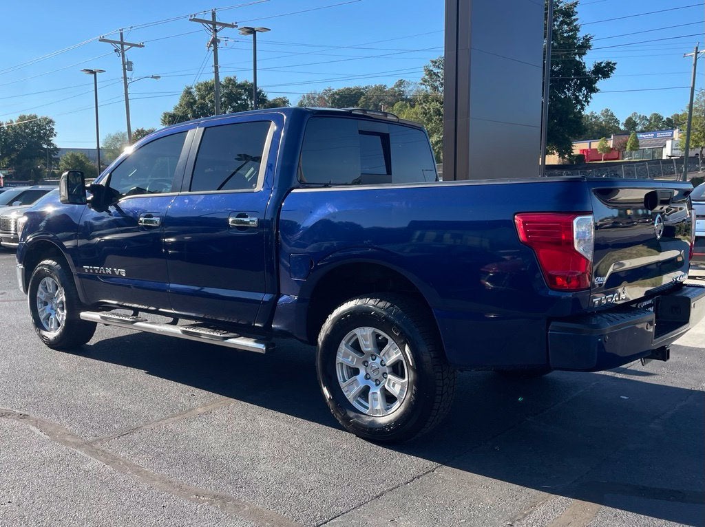 2019 Nissan Titan SV
