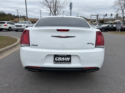 2022 Chrysler 300 S