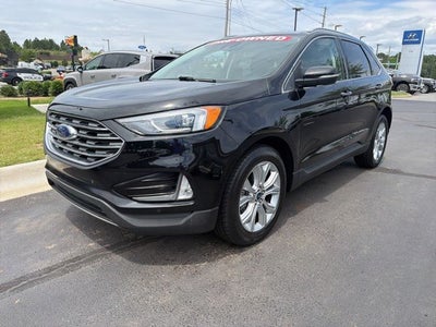 2020 Ford Edge Titanium