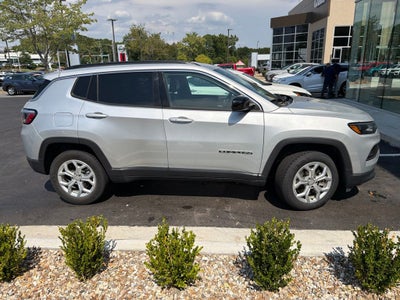 2024 Jeep Compass Latitude CLEAN CARFAX 1-OWNER
