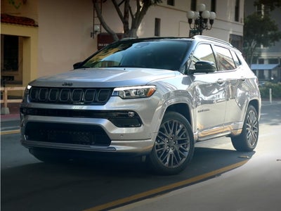2022 Jeep Compass Limited Pano Roof, One Owner, Clean CarFax