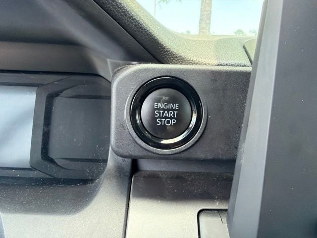 2024 Toyota Tacoma SR5 CLEAN CARFAX 1-OWNER