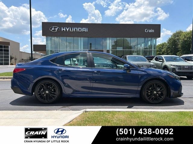 2025 Toyota Camry SE CARFAX 1-OWNER