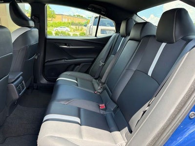 2025 Toyota Camry SE CARFAX 1-OWNER