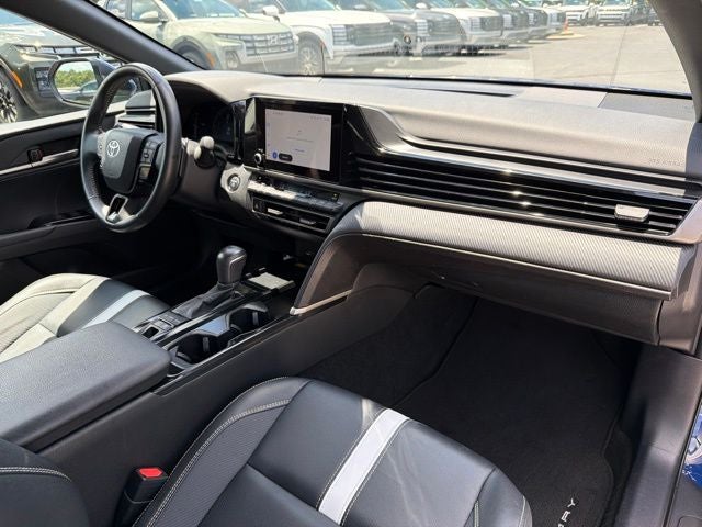 2025 Toyota Camry SE CARFAX 1-OWNER