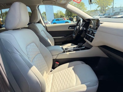 2022 Nissan Pathfinder SV 4WD, Clean CarFax, CarFax One Owner