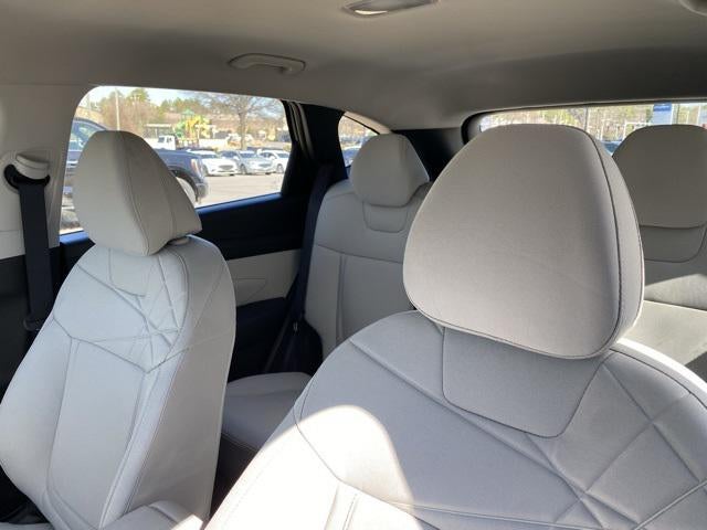 2025 Hyundai TUCSON SE FWD