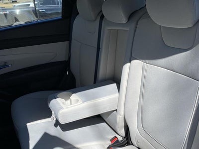 2025 Hyundai TUCSON SE FWD
