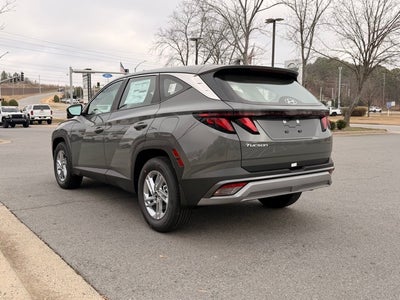 2026 Hyundai TUCSON SE FWD