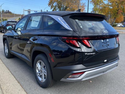 2026 Hyundai TUCSON SE FWD