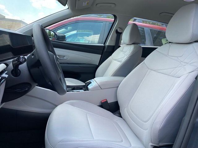 2025 Hyundai TUCSON SEL FWD