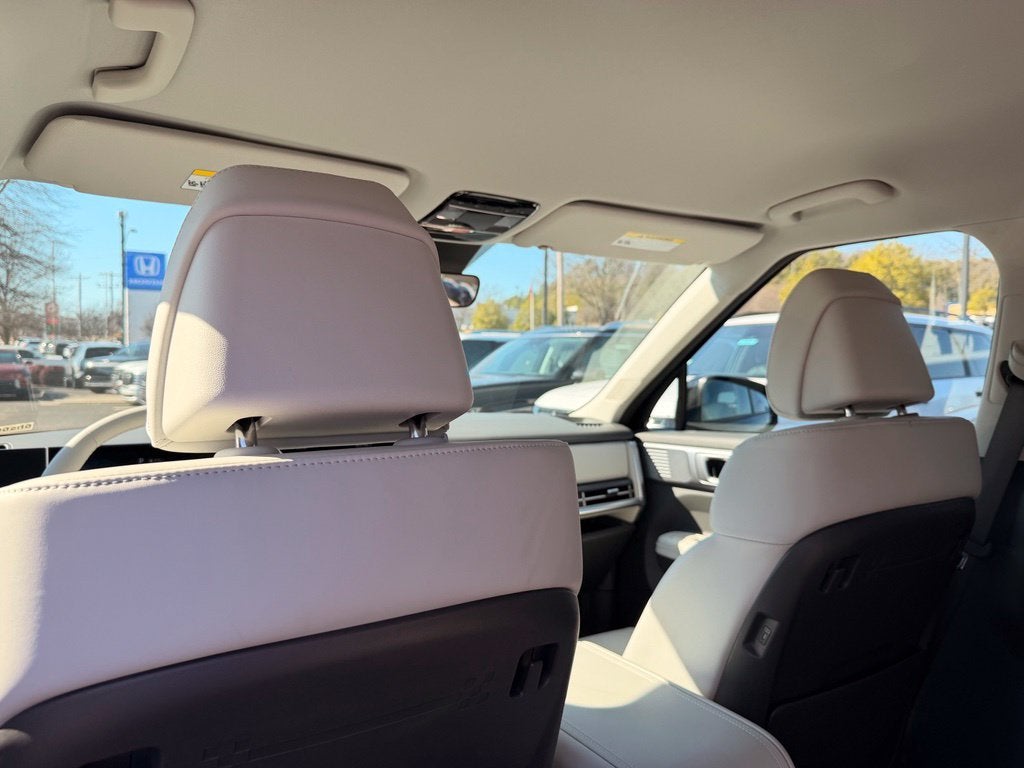 2027 Hyundai SANTA FE HYBRID SEL