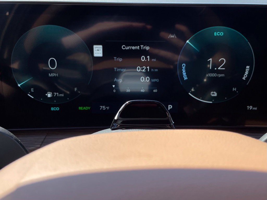 2027 Hyundai SANTA FE HYBRID Limited