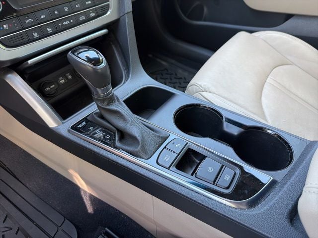 2017 Hyundai SONATA Limited