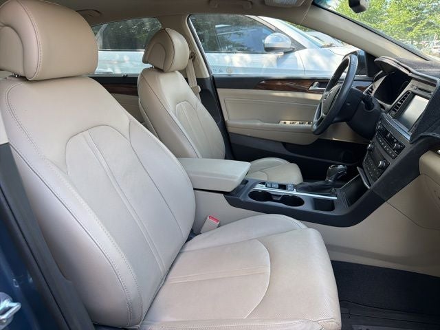 2017 Hyundai SONATA Limited