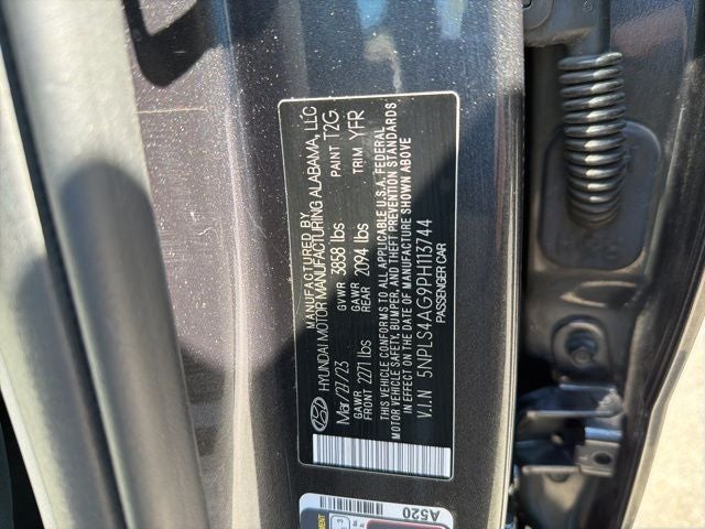 2023 Hyundai ELANTRA SEL