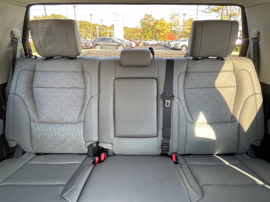 2023 Toyota Tundra Limited Pano Roof, Leather, Clean CarFax, One Owner