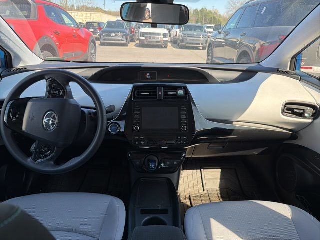 2020 Toyota Prius LE